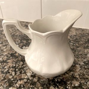 Royal Staffordshire Heirloom Creamer